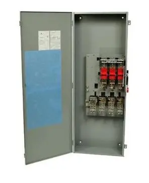 HLN428NW  1200A. 3P .240V .HD. 3R.F. Safety Switch, 1200A, 3P, 240V/250DC, HD Fusible, NEMA 3R