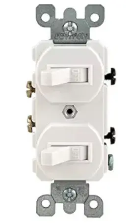 LEV5224-W  Interruptor combinado de CA unipolar/unipolar de estilo dúplex, 15 A, 120/277 V, Leviton  con conexión a tierra, color blanco