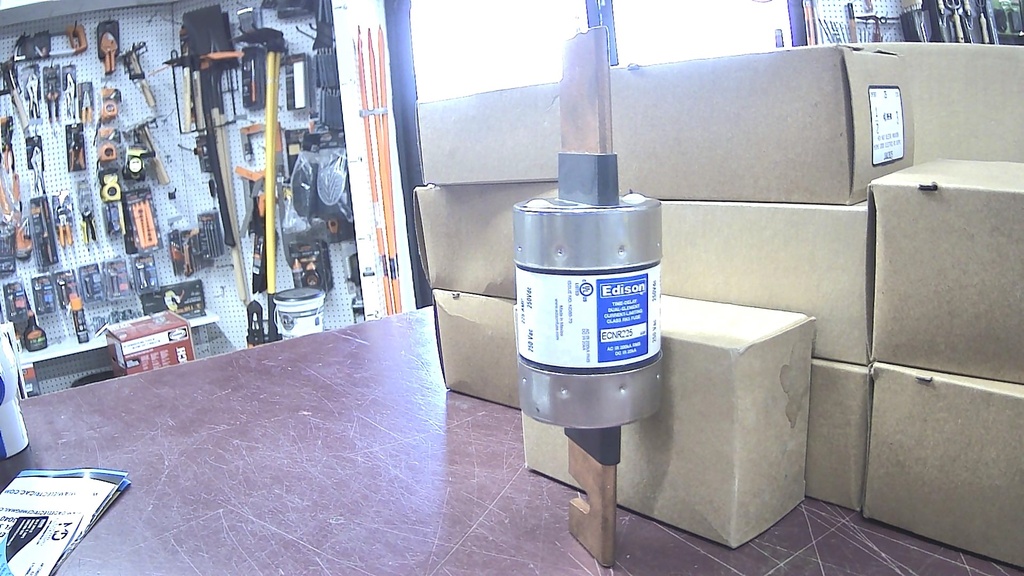 FLNR225X ECNR225  FUSE  225A 250V TD FUSE  ECNR225