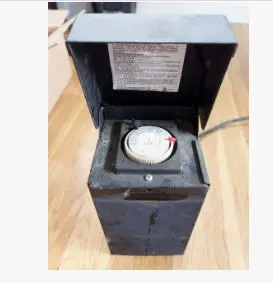 AL300RTW  300W TRANSFORMER W/TIMER INTERMATIC