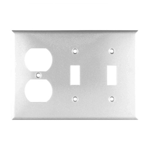 3G DUPLEX RECP/TWO TOG SWITCH PLATE WHITE