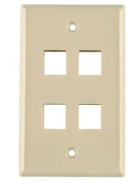 88148  4 PORT CAT5 PLATE IVORY