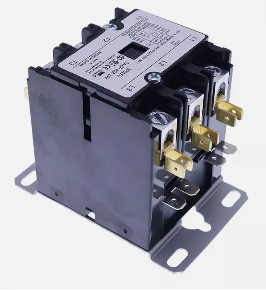 EB02083  CONTACTOR  AIRE ACOND 3 x 40A 24V