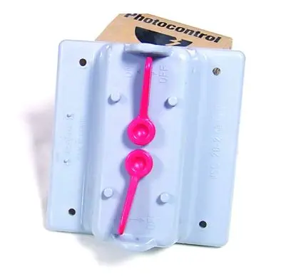 1324  DOUBLE SWITCH COVER W/P PVC