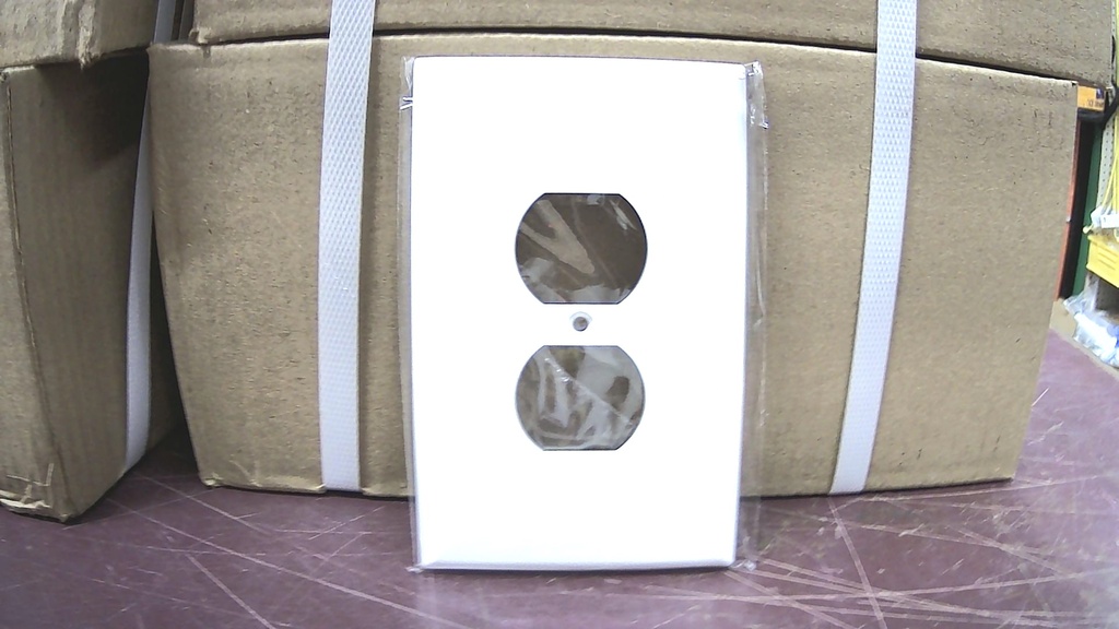 Jumbo 1-Gang Duplex Receptacle
