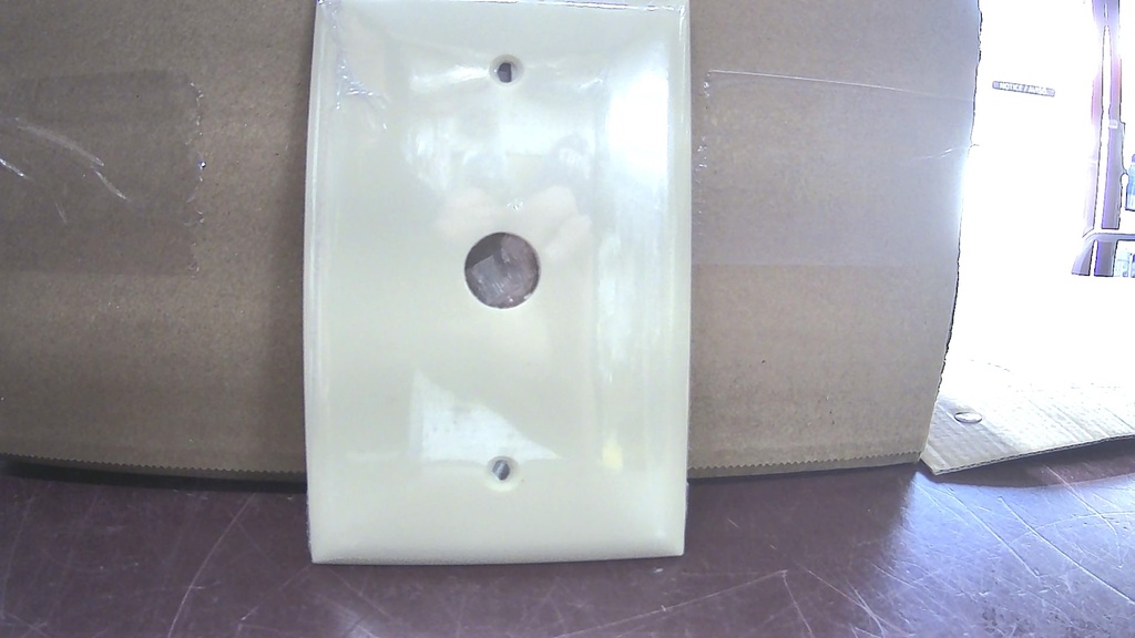 MIDI SIZE ONE 5/8 PLATE WHITE