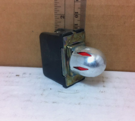 905-BOX    PILOT LIGHTS CAND INC 75ASILVERS