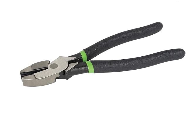 0151-08M  PLIERS SIDE CUTTING 8'' MOLDED GREENLEE