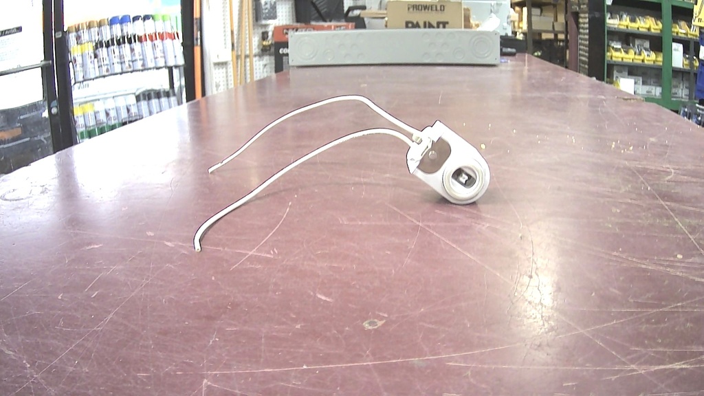 STATIONARY   SNAP-IN  SOCKETS