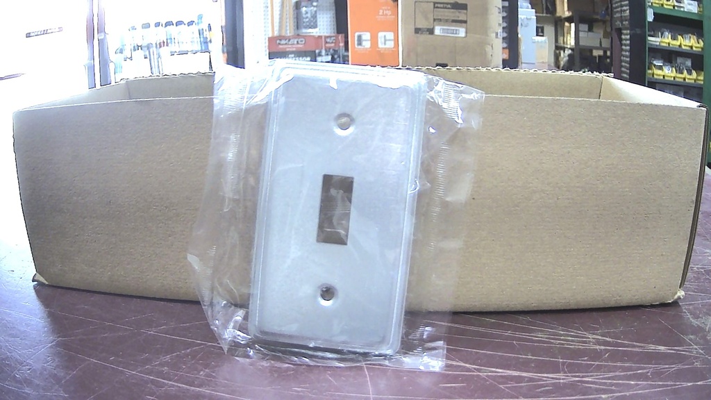 TOGGLE COVER 2x4 METAL