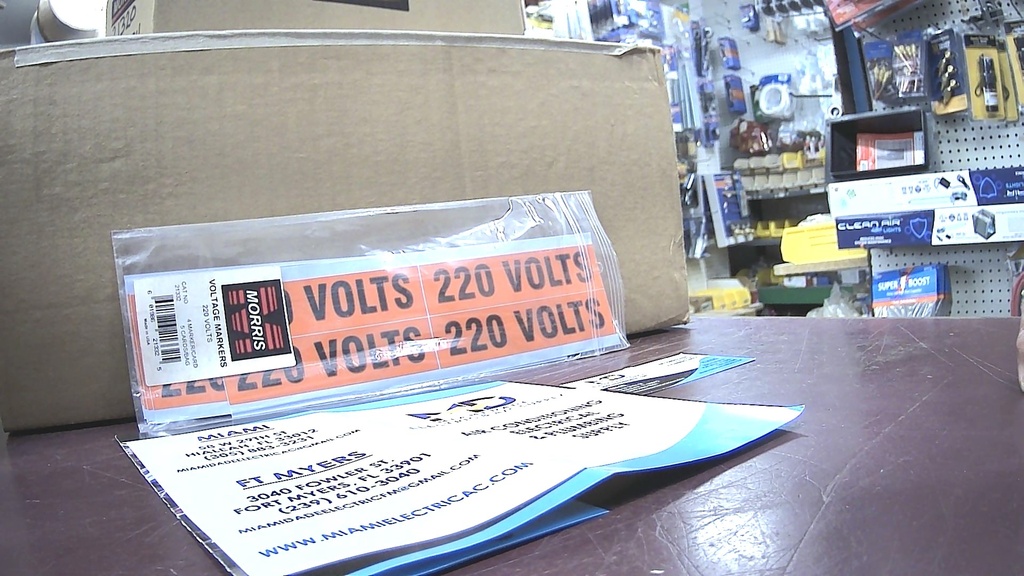 21332 VOLTAGE MARKER 220V