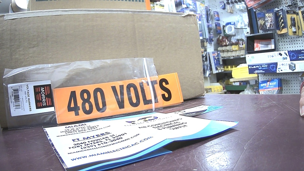 21370  VOLTAGE MARKER 480V. EACH 5-PAK