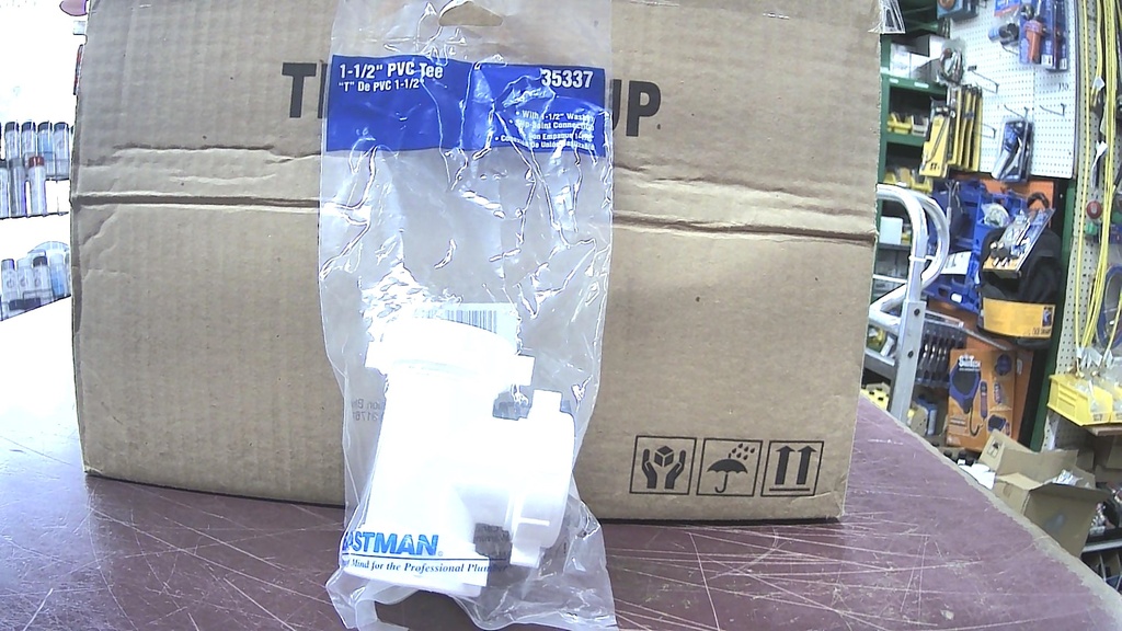 35337  1-1/2'' PVC SLIP TEE WASHER