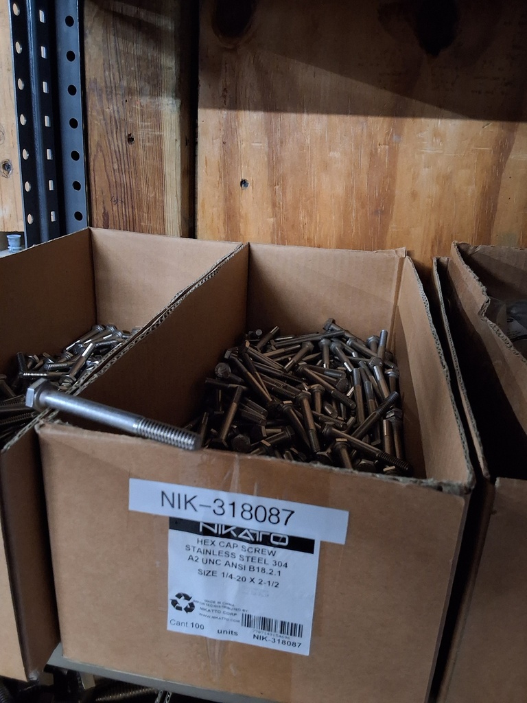 NIK-318087 HEX CAP SCREWS HALF THREAD 1/4X21/2