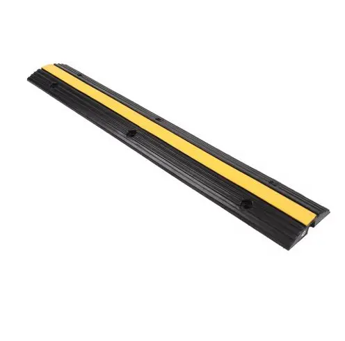 VEVOR1   1 pieces 6''W X 39''L  Rubber+PVC Cable Protector High Loading Capacity Road Portable Speed Hump PROTECTOR CABLE 