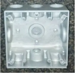 [30233] 30233   2G WP 3-1/2'' HUBS BOX
