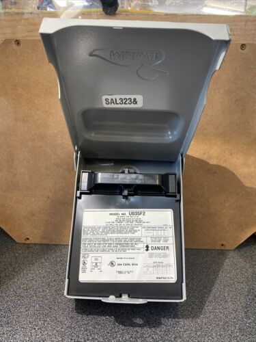 [U035F2] U035F2.      30A.2P.240V.AC.DISC.3R.FS.PULLOUT   UO35F2
