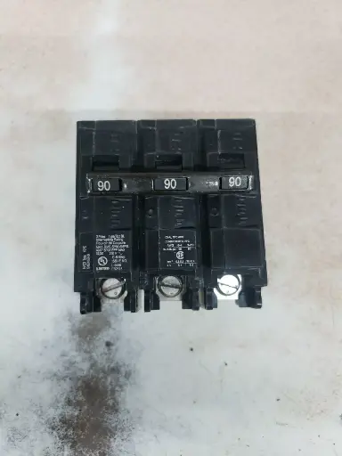 [BL390H] BL390H  BREAKER  3P 90A BOLT-ON 22K
