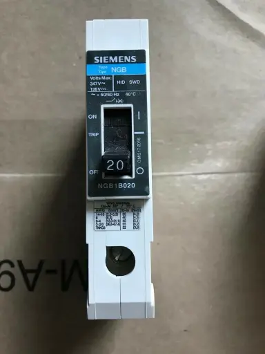 [NGB1B020] NGB1B020  BREAKER 1P.20A.277V SIEMENS