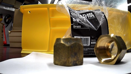 [200350] FORGED FLARE NUTS SHORT TYPE 5/8 BRASS  200350