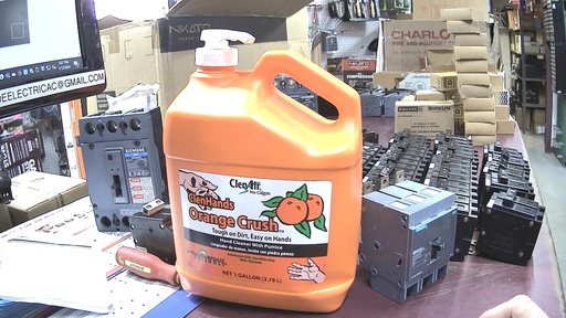 [61201] 61201 CLEBHANDS ORANGE CRUSH1 GALLON (3.78) JABON